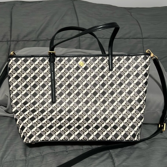 Tory Burch Tote - Picture 1 of 12